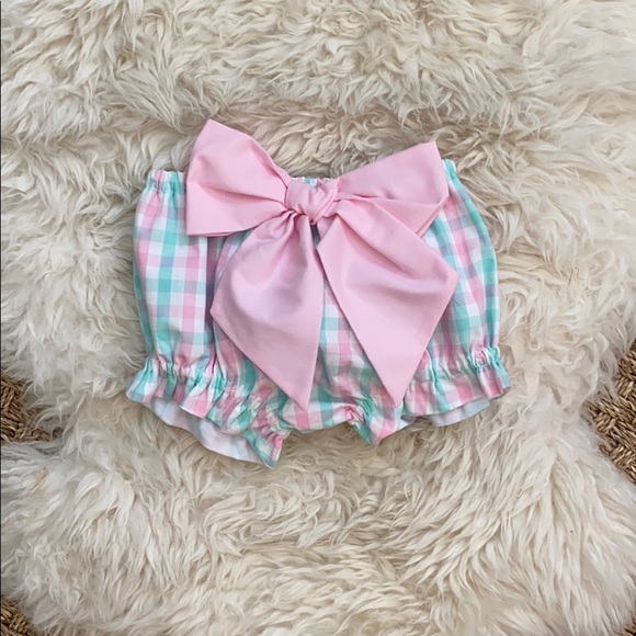 Pink and mint bow shorts - Picture 1 of 2